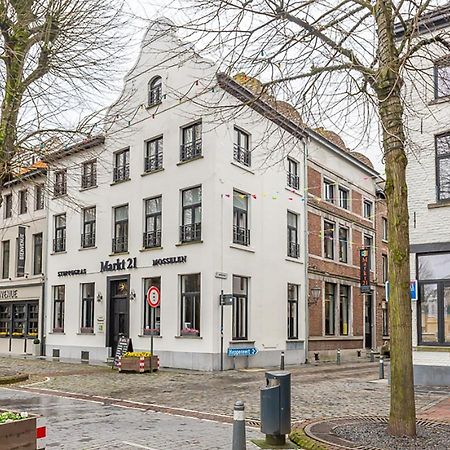 Guesthouses By Hotel Van Eyck 마세이크 외부 사진